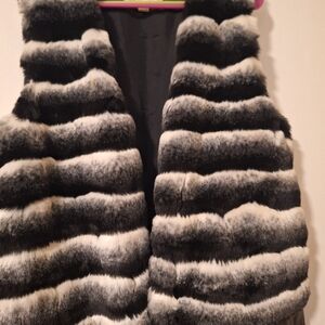 Striped Faux Fur Vest - Black and White